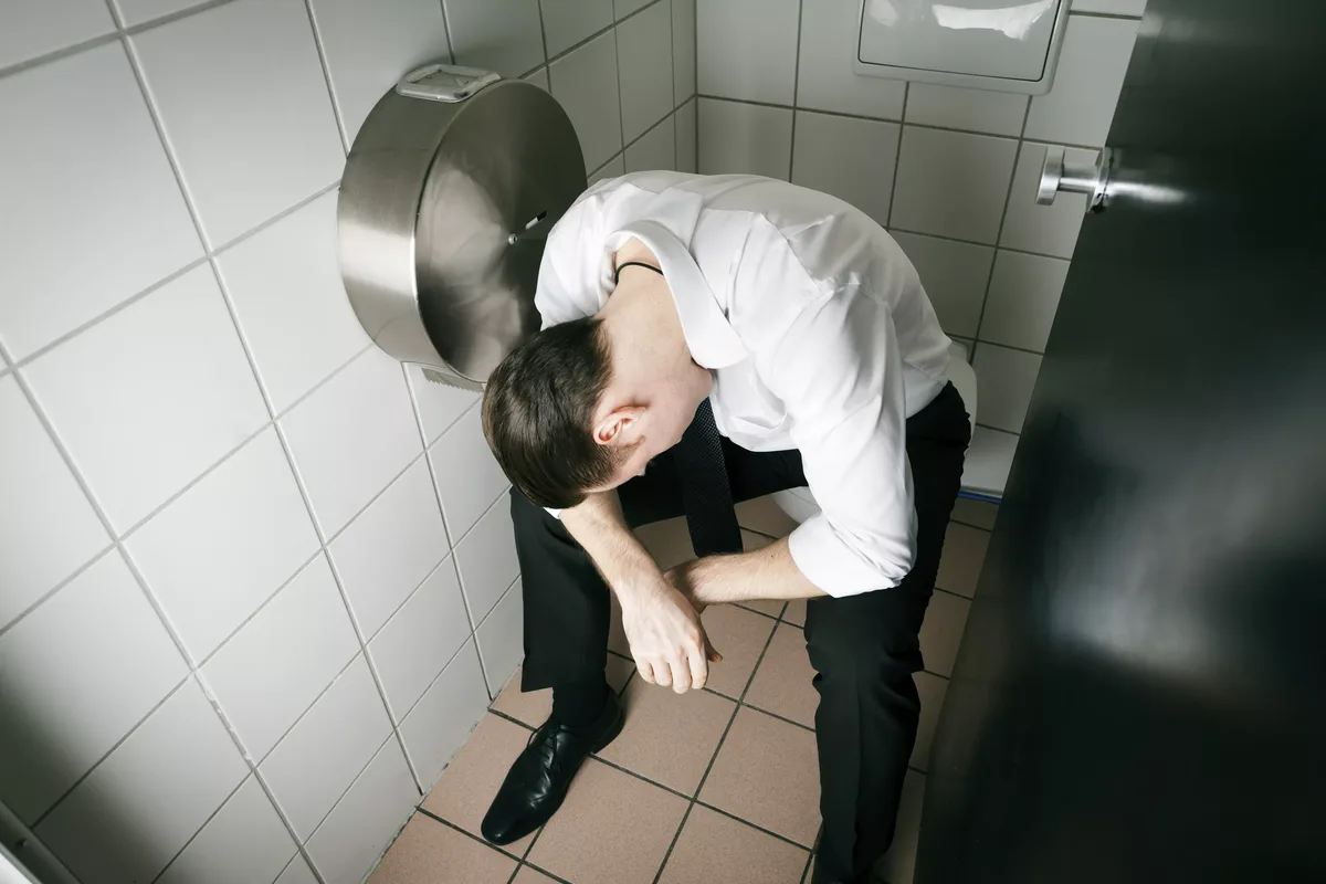 Afføring om Ugen: Hvad Siger Læger om Normal Frekvens?