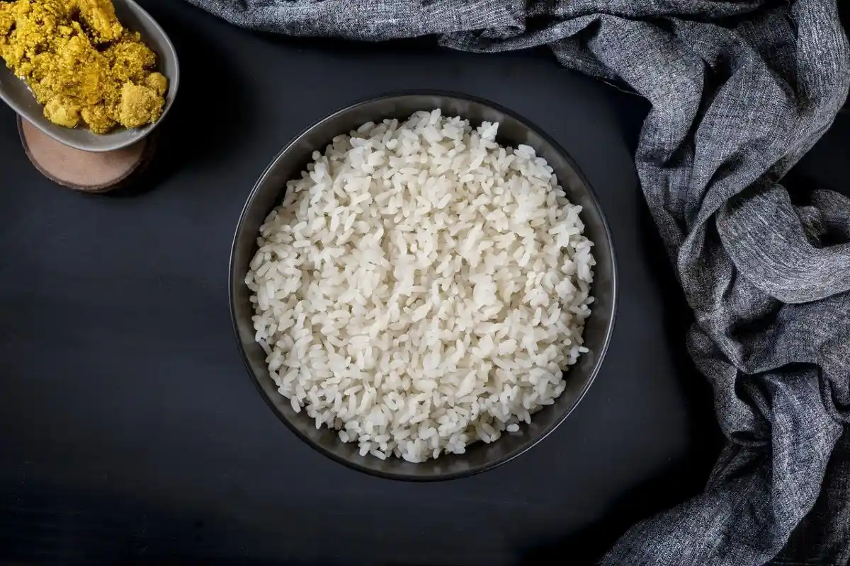 Den bedste opskrift på løs og perfekt jasminris i asiatisk stil