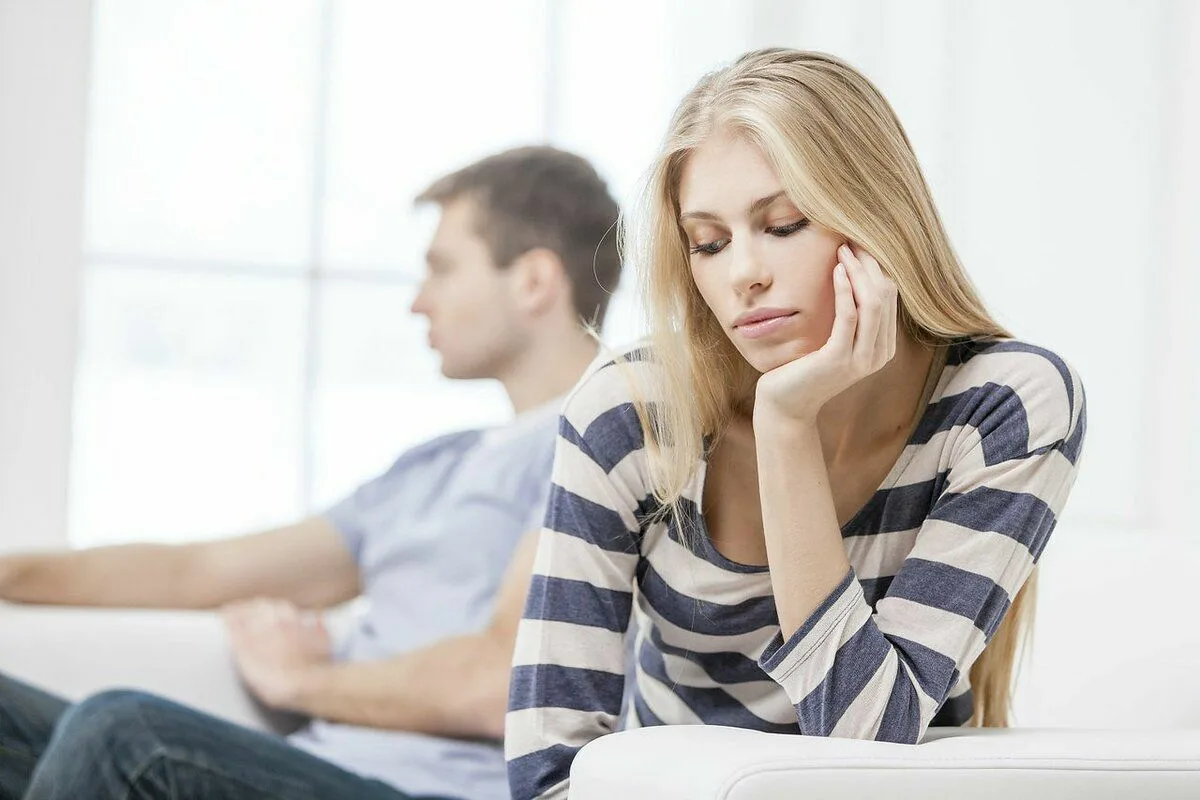5 tegn på, at din partner har mistet interessen for dig, ifølge en ekspert